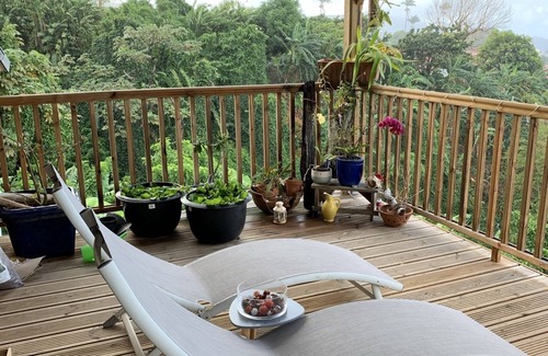 Saint-Claude House | House with sea view, river access near Soufrière
