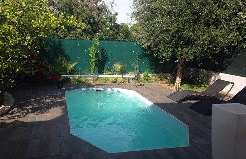 La Pointe Rouge House | House with swimming pool in 2 steps of the beaches