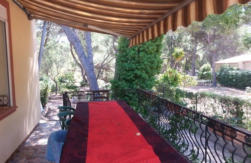 Martigues House | House with swimming pool in the pines 500M from the sea