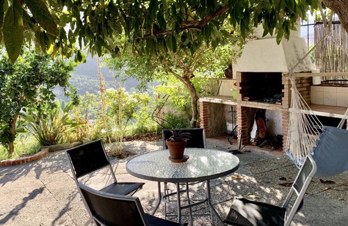 Guajar Faraguit House | House with views and pool in rural area for 10/12 people