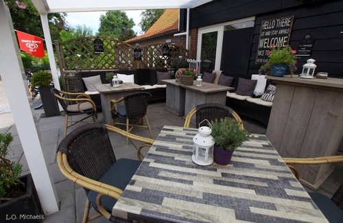 Stavenisse House | House Zeeland am Deich - NEW modernized, oasis of relaxation