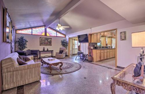 North Shore House | Houston Home with Yard and Grill - 9 Mi to Downtown