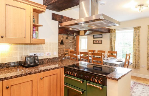 Braithwaite Cottage | HOW END, family friendly, character holiday cottage in Braithwaite