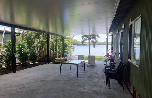 Lake Bennett House | How's the serenity! El Be lakeside bungalow