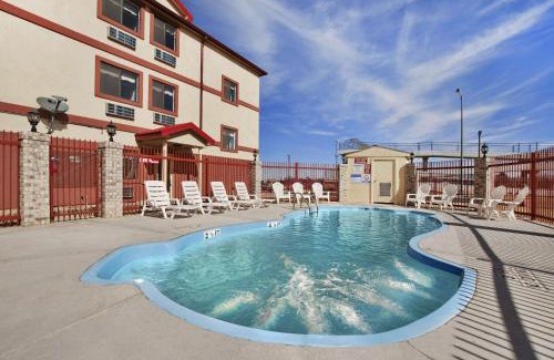 Lubbock Hotel | Howard Johnson by Wyndham Lubbock TX