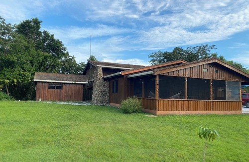 Bermudian Landing House | Howler Landing your home away from home