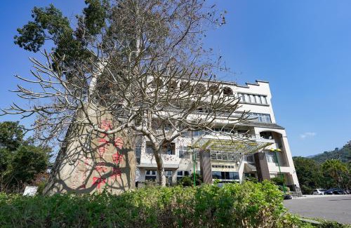 Baihe Hotel | Hoya Hot Springs Resort, Guanziling