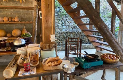 Van Ho Ski Chalet | HUA TẠT HMONG Retreat