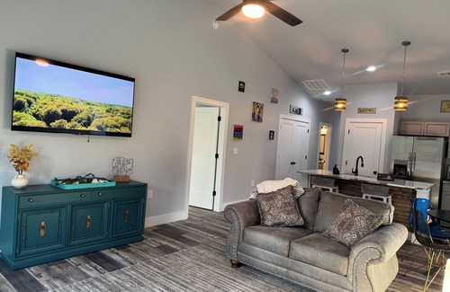 Moore House | Hub City Haven-New 3 BR/2 BA Home, Pet Friendly in Moore near outdoor activities