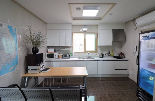 Unseo-dong House | Hub Guest House
