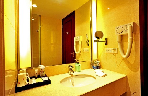 Wuchang Hotel | Hubei Huatian Hotel