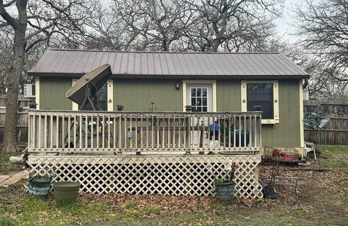 Weatherford Cabin | Hudson Oaks Cabin
