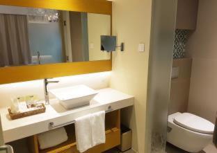 Boracay Island Hotel | Hue Hotels and Resorts Boracay Managed by HII