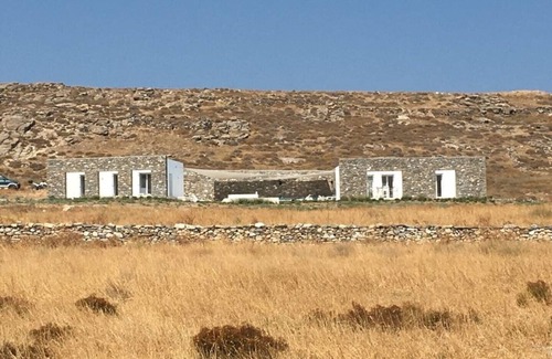 Paros Villa | Hug House Naoussa, Villa, 8 pe, 4 bedr, swimming pool, sea view, beach access