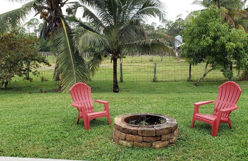Loxahatchee Groves House | Huge! 5 Bdr 3 Bath country home on 5 acres, 18miles to the beach, 8 to polo cl
