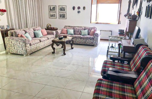 Vico del Gargano Apartment | Huge and wonderful apartment in SAN MENAIO (FG).