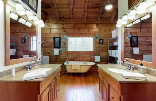 Batesburg House | Huge, Dog-Friendly Waterfront Cabin w/ Private Dock and a Play Structure