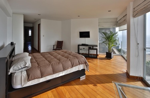 Chorrillos Apartment | Huge Flat, Spectacular View On Lima Bay, Calm, Secure Neighbourhood, Centric