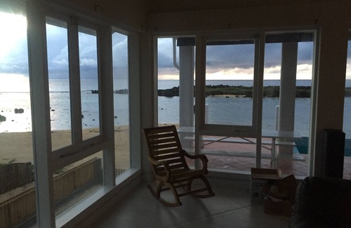 Isla de Utila House | Huge Luxury Oceanfront with Pool - Best on Island!