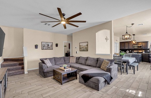 Biggs Field House | Huge Oasis Retreat>Arcade>Pool Table>Heated Pool & Spa>Super H on AirBB