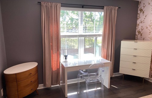 Simpsonville House | Huge primary bedroom in 2 year old townhome 60 seconds from I385