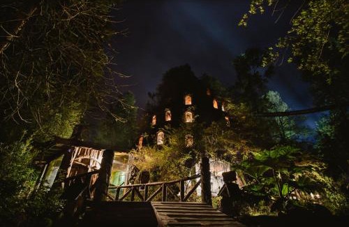 Neltume Cabin | Huilo Huilo Montaña Mágica
