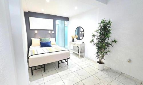 Humacao Apartment | Humacao - Apart, Super Central, AC, TV, Wifi, Fully Equipped