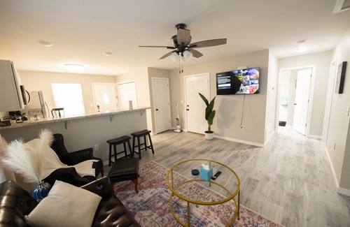 Emporia House | Humble Abode - 3 mins walk to Peter Pan Park