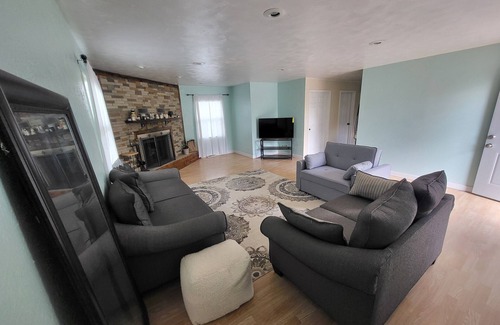 South Bend House | Humble and Cheerfuln