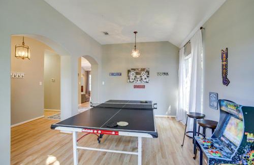 Kingwood House | Humble Home with Game Room, Near Deerbrook Mall!