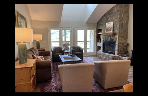 Canton House | Hummingbird at Springdale: Resort Home with Golf and Pool Access!