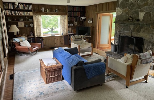 Wilmington House | Hundred year old farmhouse made comfortable for all seasons