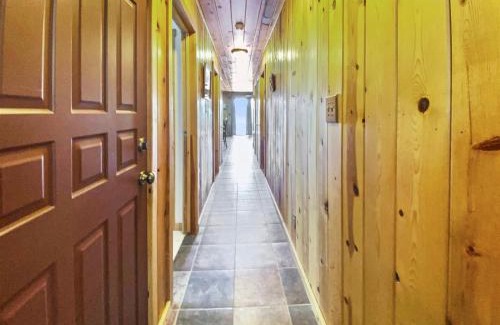 Mammoth Creek House | Hunter`s Hideout Panguitch Lake