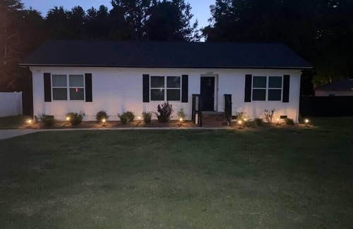 Huntersville House | Huntersville House 3 bedrooms 2 Baths
