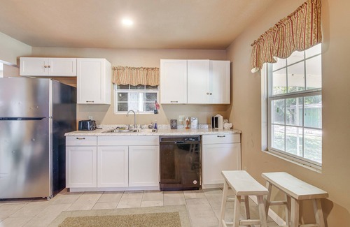 Poplar Grove House | Hunting & Fishing Retreat in Marvell!