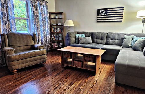 Huntingdon House | Huntingdon - Raystown Lake - Penn State - Juniata College