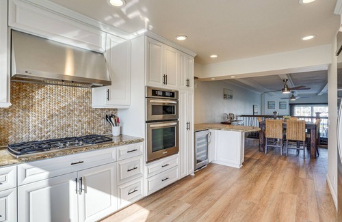 Huntington Beach Condo | Huntington Beach Condo - Walk to the Ocean!