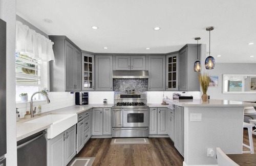 Huntington Beach House | Huntington Beach 2 bedroom house close to the beaches with a pool and spa.