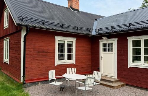 Morlunda House | Hus Hällemåla