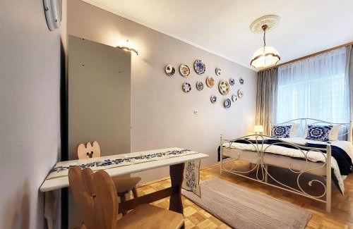 Wlochy Bed & Breakfast | HUSARSKA 60