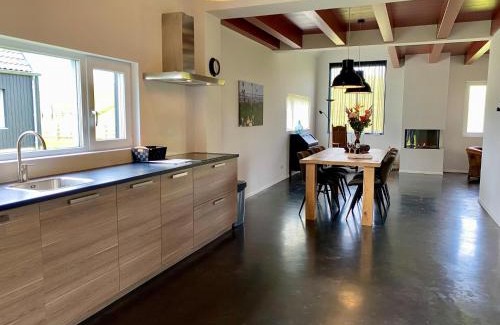 Koehool House | Huske 2