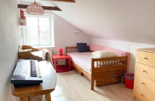 Tomelilla House | Husrum på Österlen
