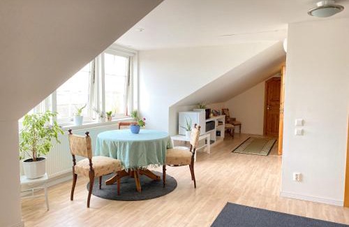 Tomelilla House | Husrum på Österlen