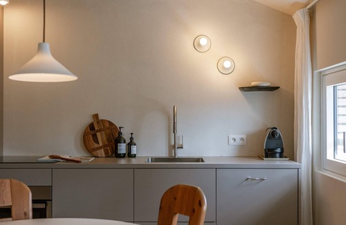 Zurenborg Apartment | Huswell - Getaway for two in the heart of Antwerp
