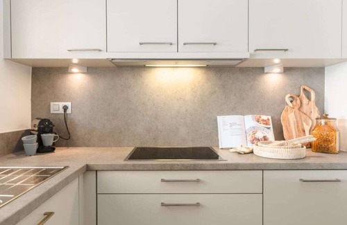 Albertstrand Apartment | Huswell - Modern apartment with sea view at Knokke-Heist!