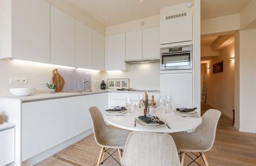Albertstrand Apartment | Huswell - Perfectly located apartment in Knokke