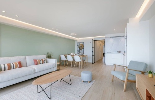 Middelkerke Apartment | Huswell - Pleasant apartment with frontal sea view