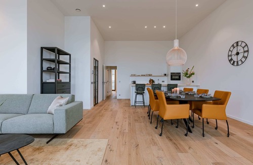 Ostend City Centre Apartment | Huswell - Seafront apartment with stunning views