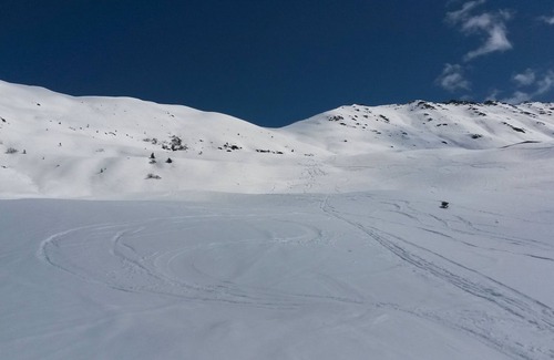 Pill Cabin | Hut for skiing or hiking