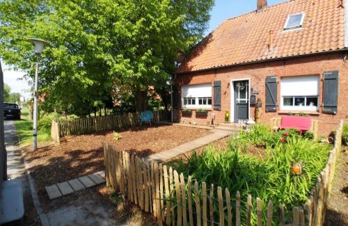 Hamswehrum House | Huus an`t Dörpsdiek